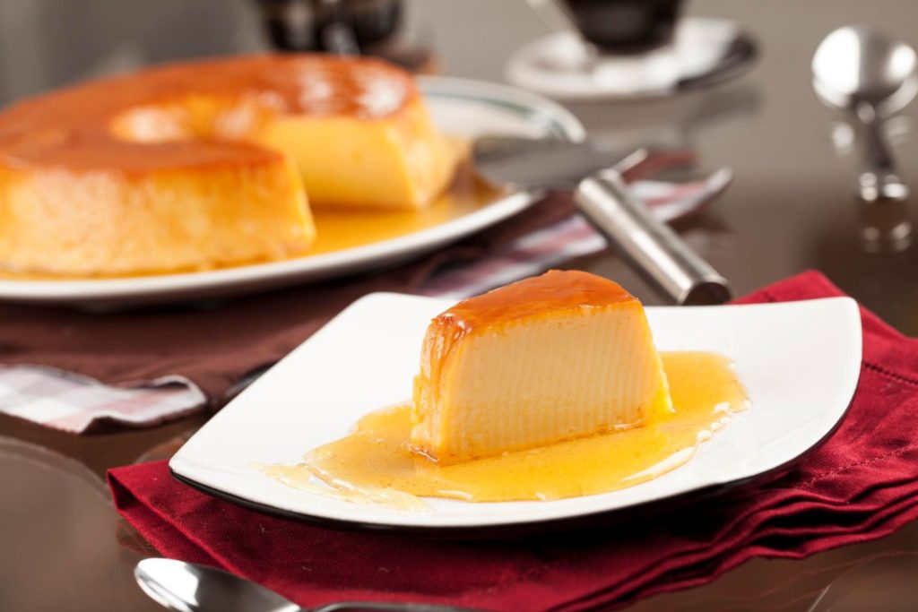 Pudim de Leite Condensado Perfeito: Cremoso, Liso e Fácil de Fazer!