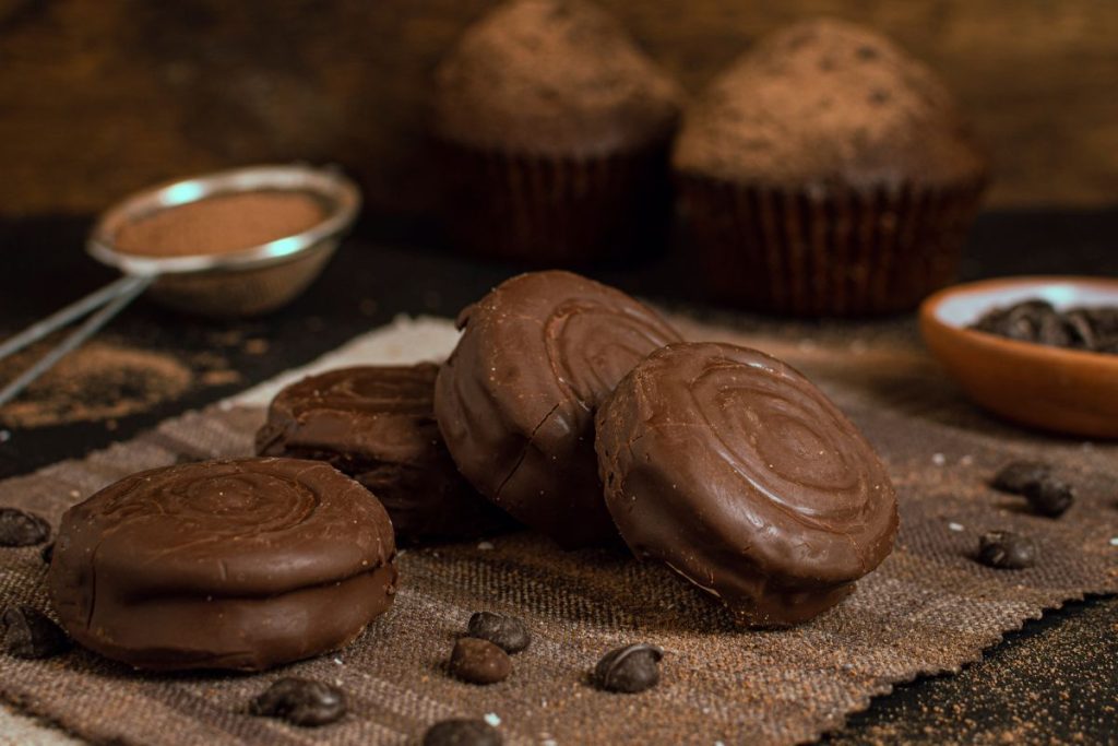Alfajor caseiro com bolacha maizena: Fácil e irresistível