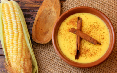 Curau de milho verde cremoso: A receita fácil que é pura festa junina!